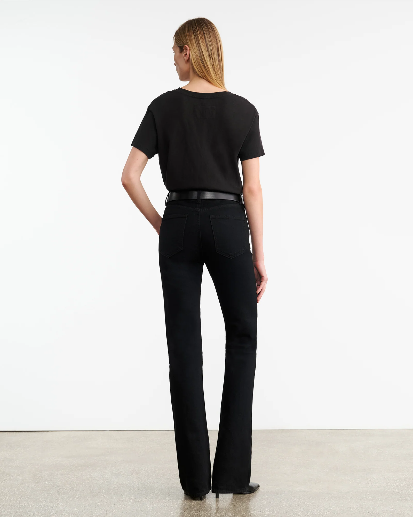 BRADY TEE - Image 5