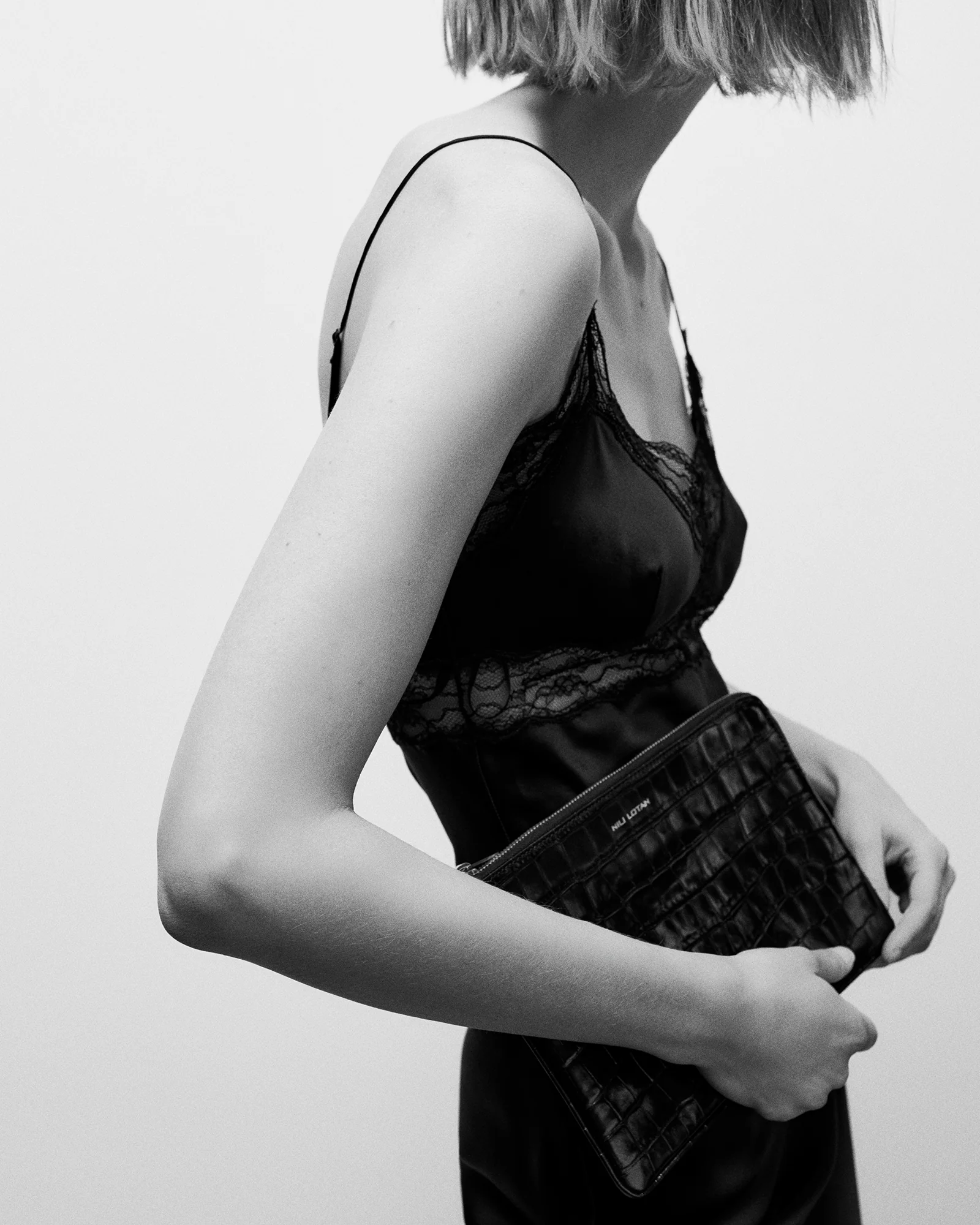 DEBBIE CLUTCH - Image 9