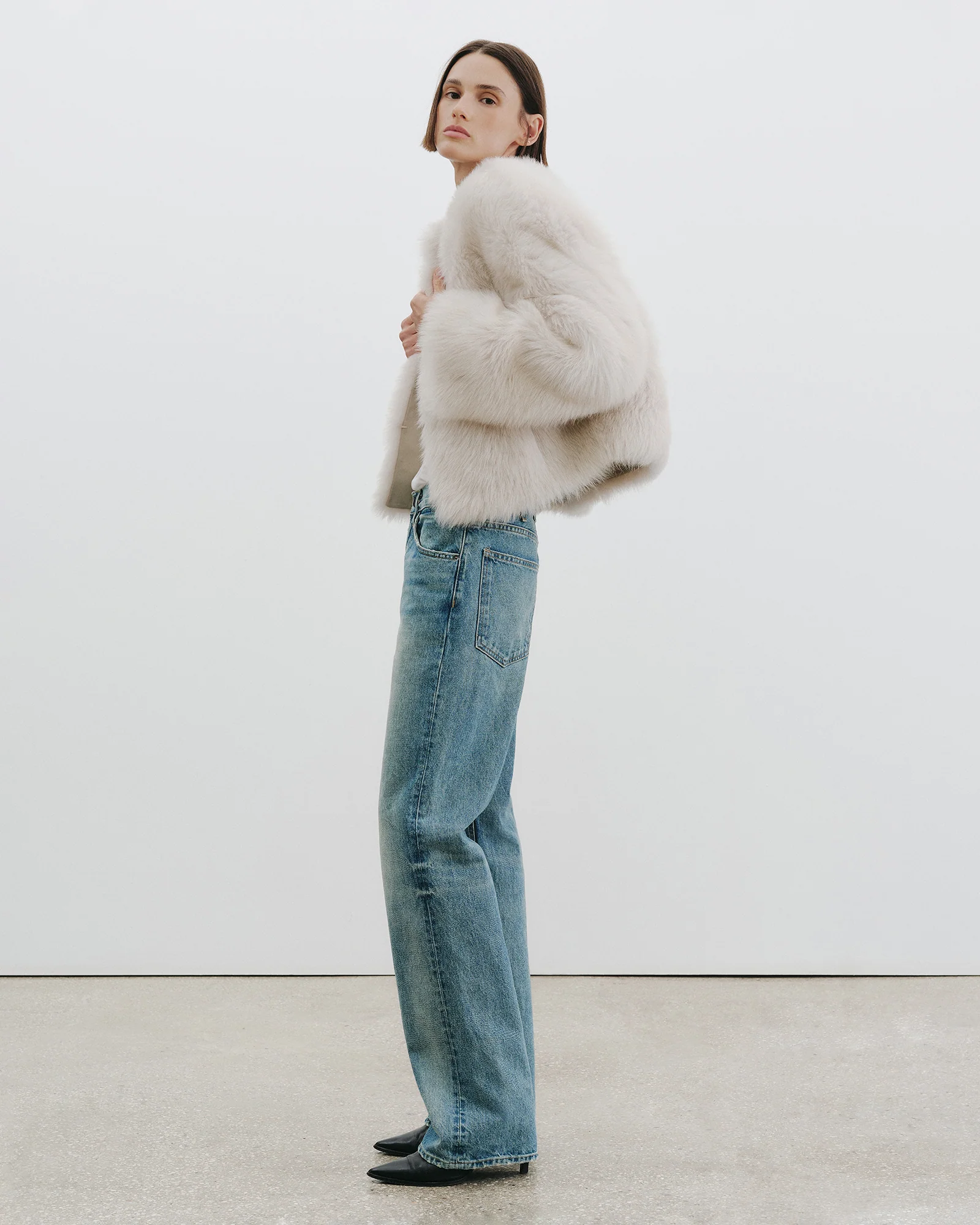 ELAN SHEARLING JACKET - Image 14