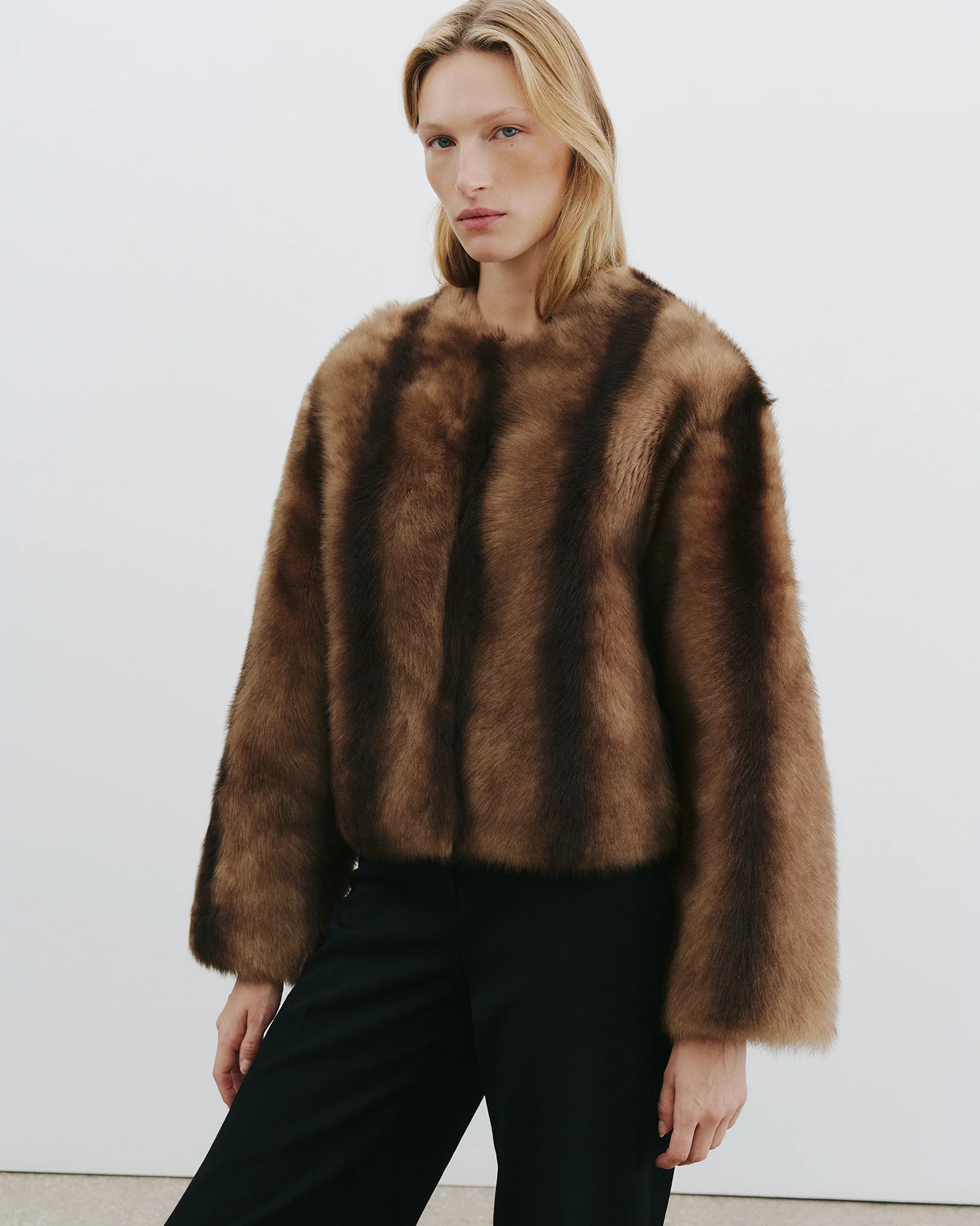ELAN SHEARLING JACKET - Image 5
