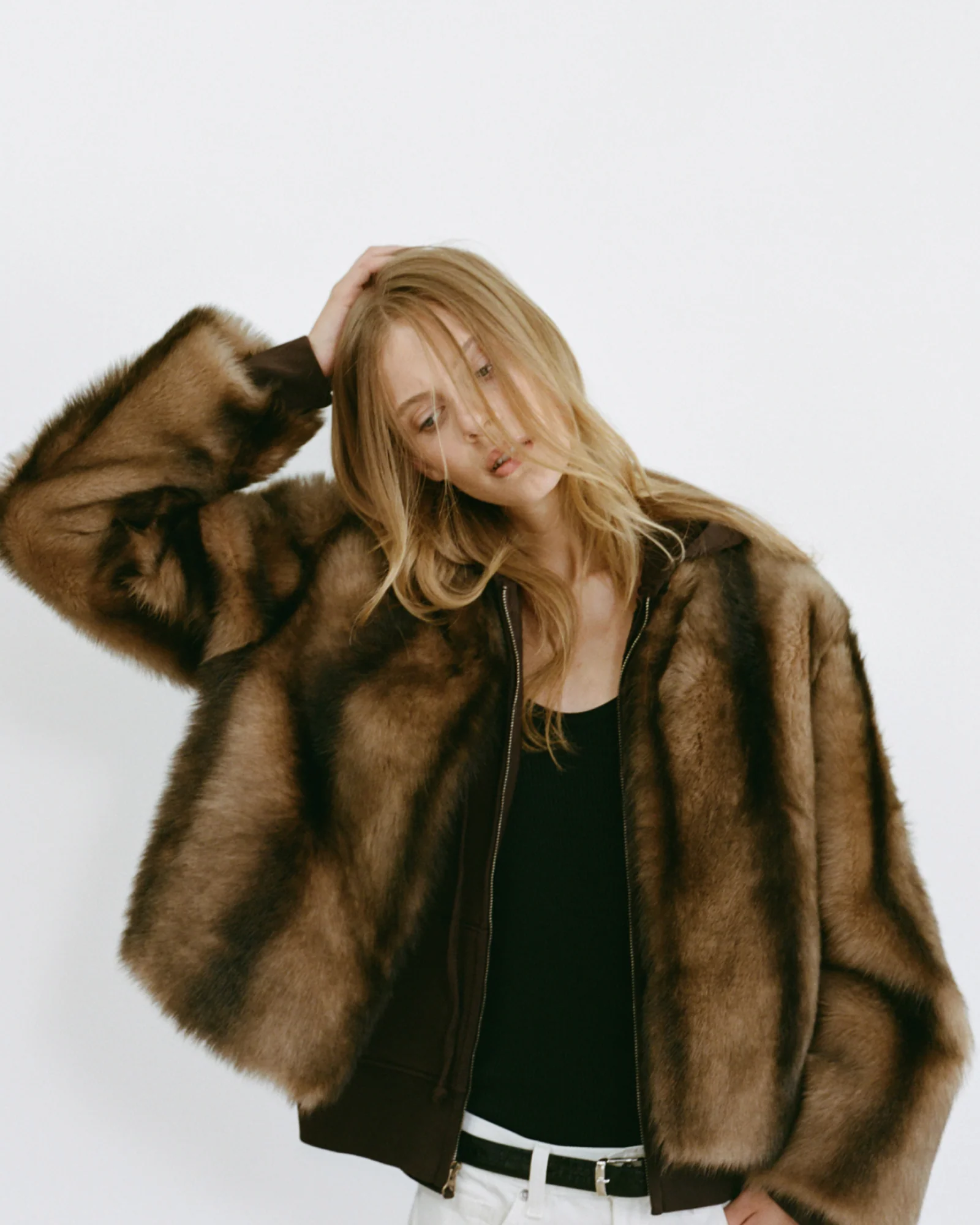 ELAN SHEARLING JACKET - Image 9
