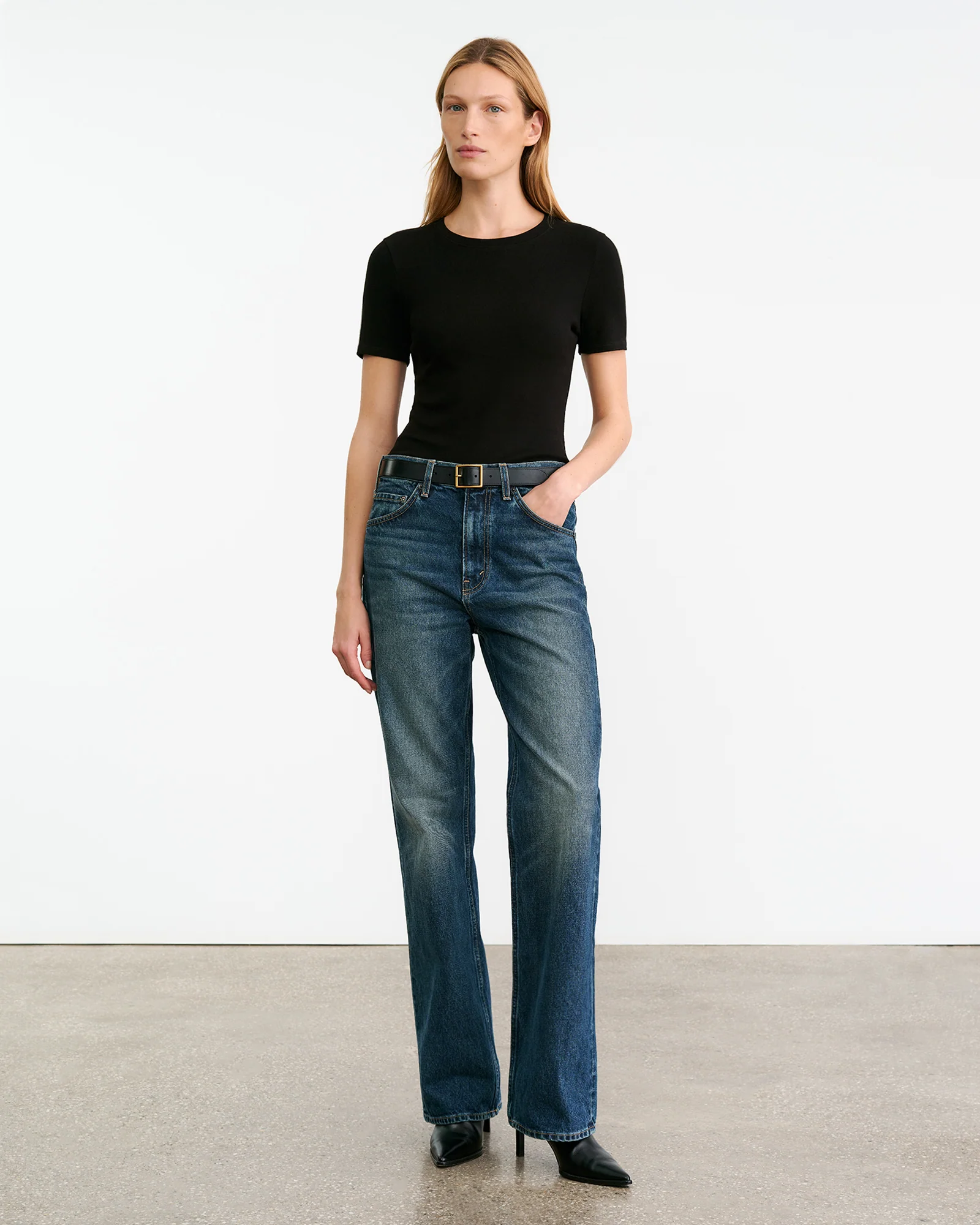 ELIN TEE - Image 4