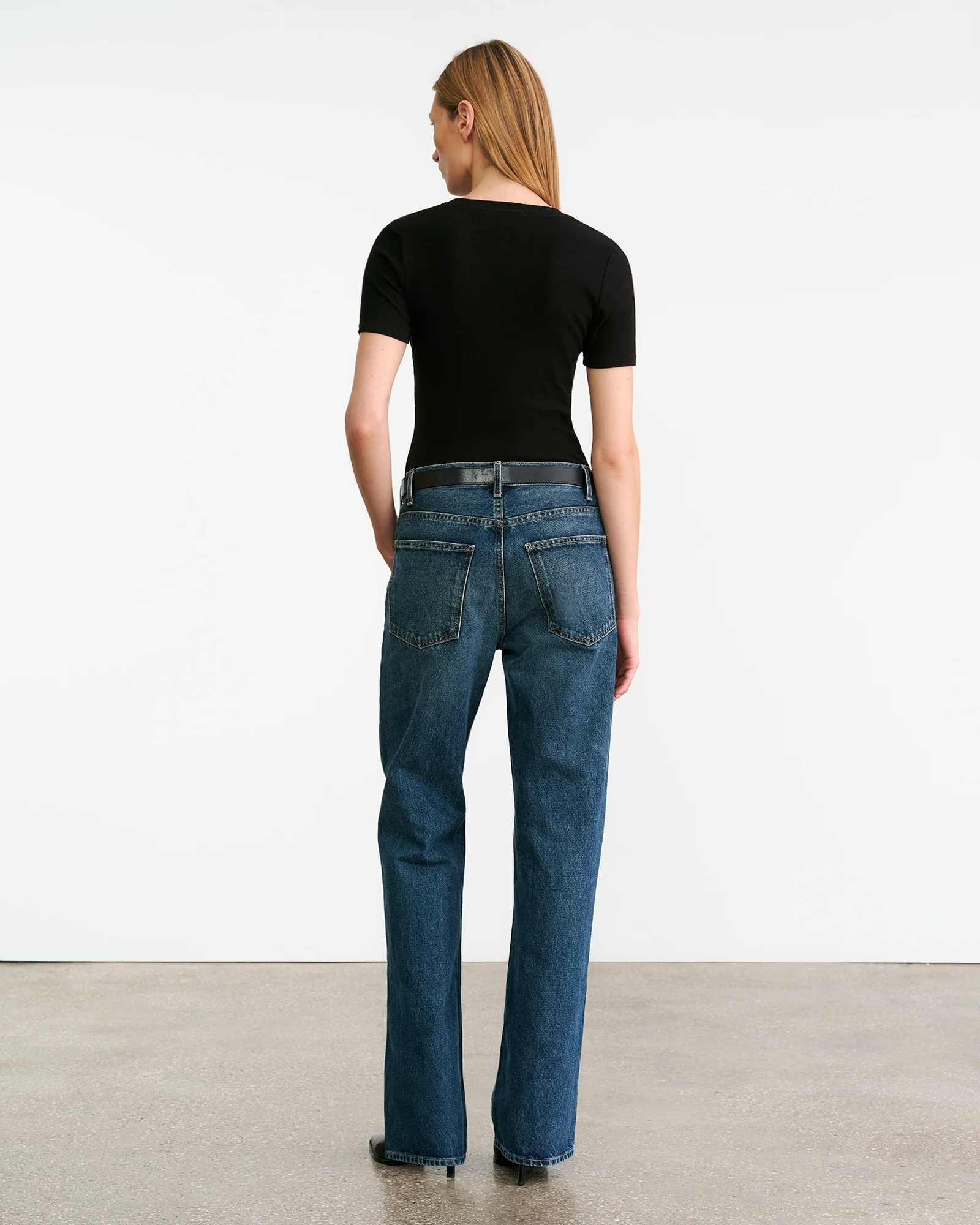 ELIN TEE - Image 5