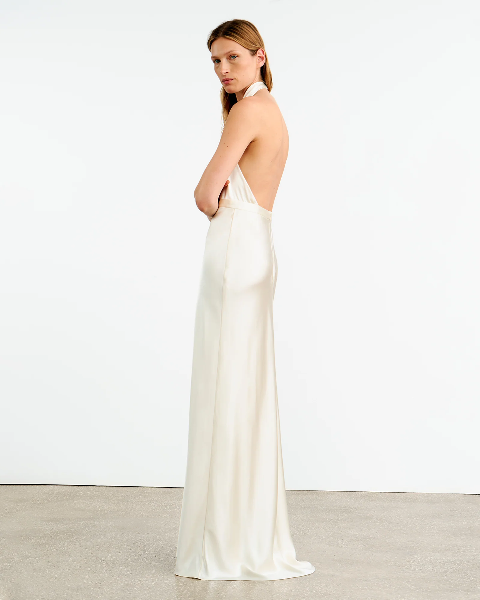 ESSY SILK GOWN - Image 6