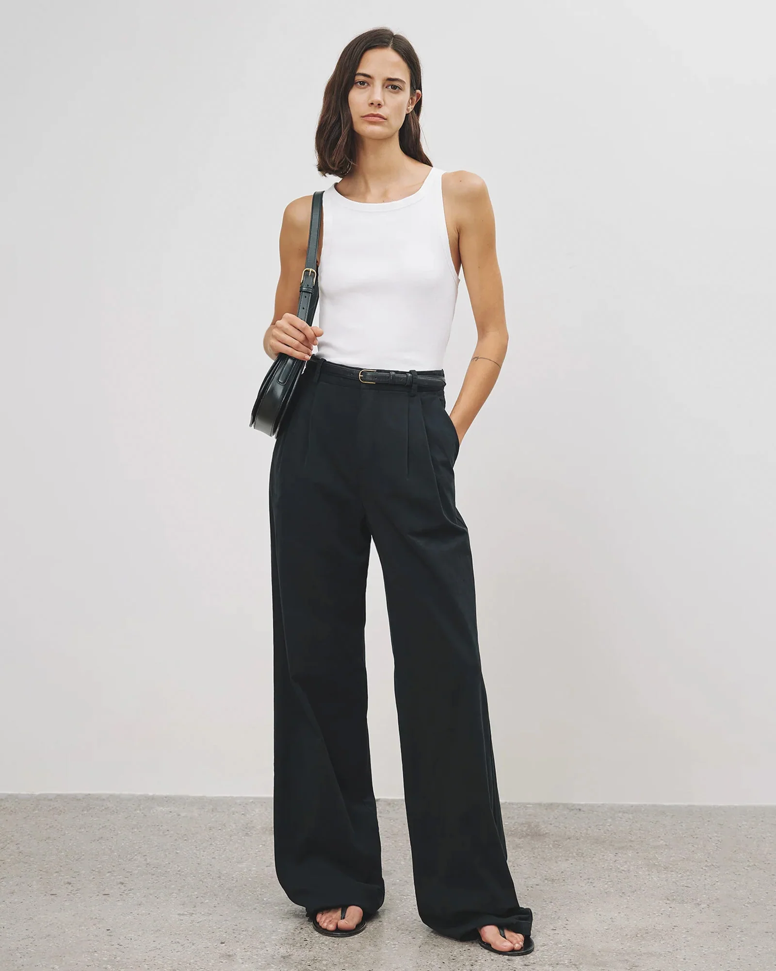 JENNIFER TANK - Image 15