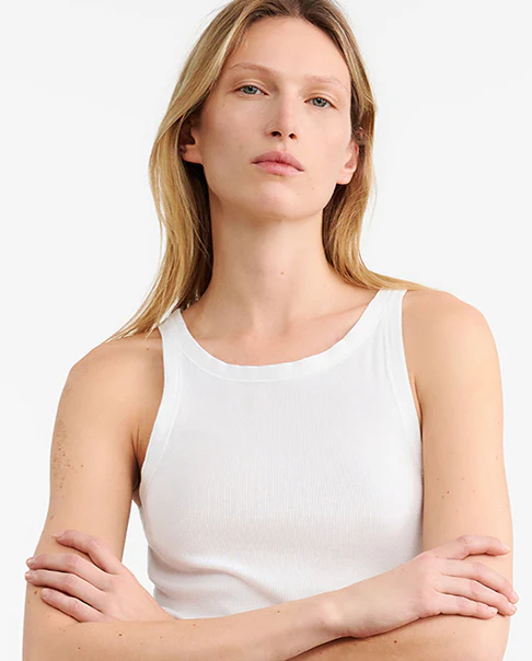 JENNIFER TANK - Image 16