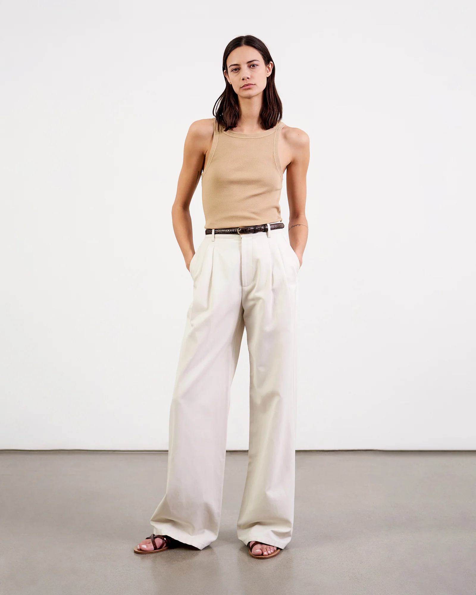 JENNIFER TANK - Image 25