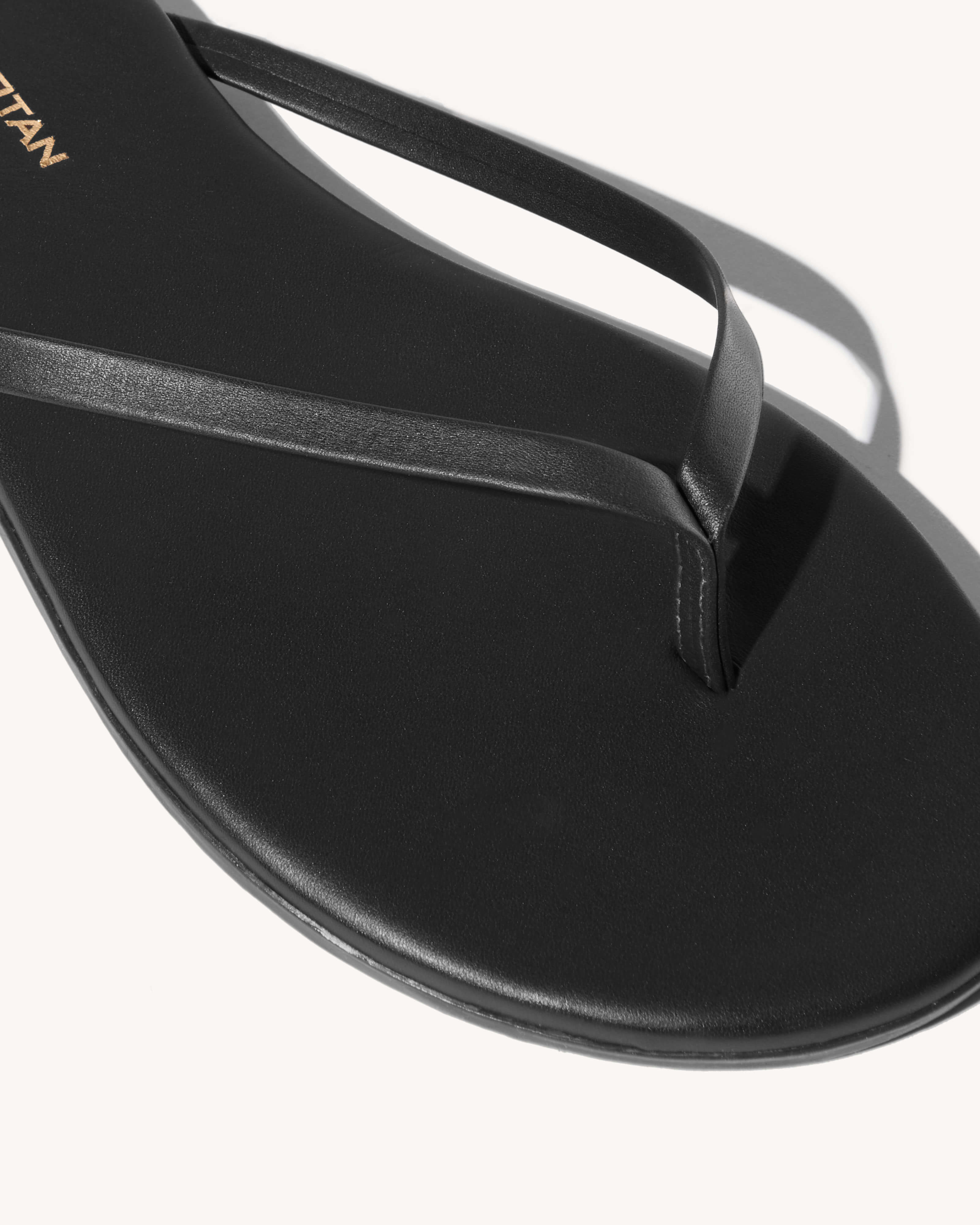 NL X TKEES LEATHER FLIP FLOP - Image 3