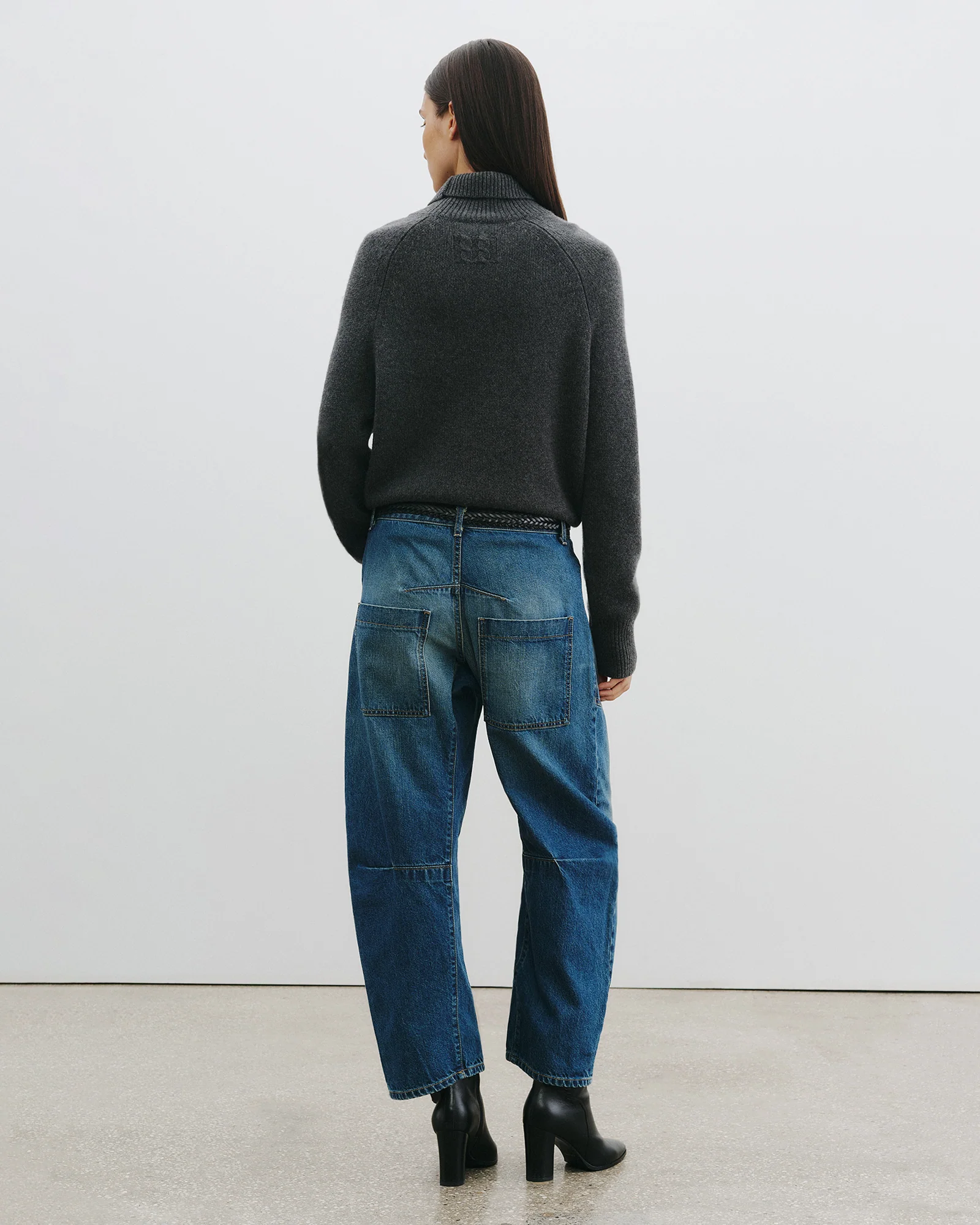 SHON JEAN - Image 6