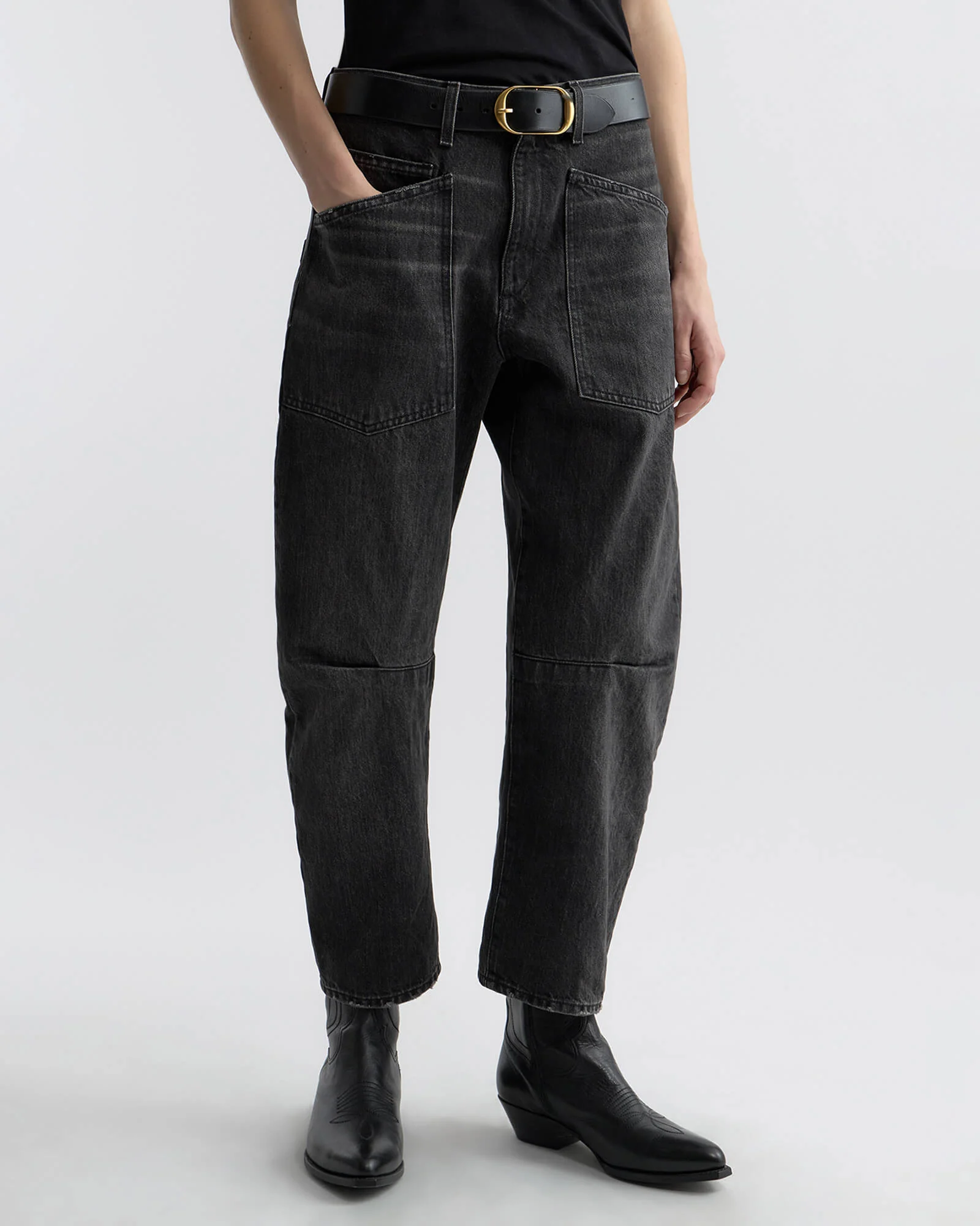 SHON JEAN - Image 4